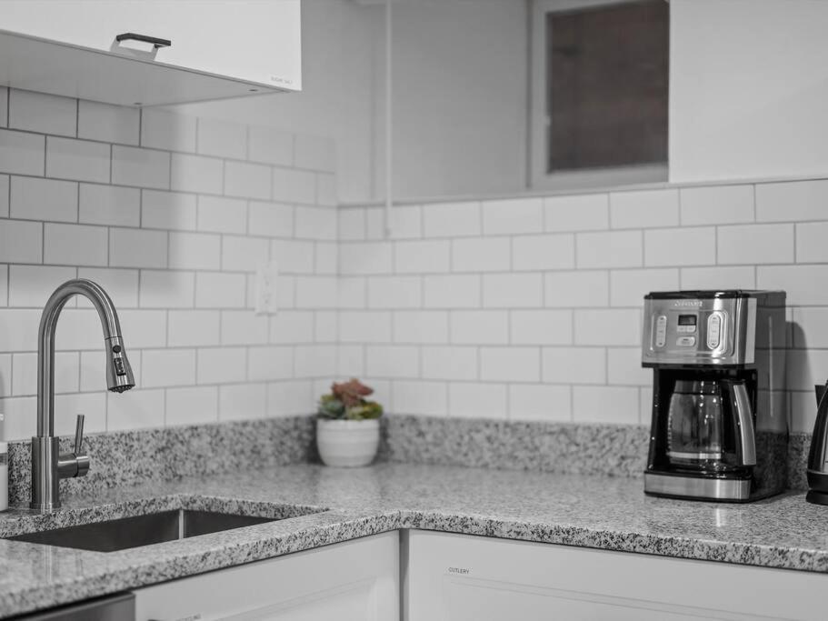 Shadyside, Pittsburgh, Modern And Quiet 1 Bedroom Unit1 With Free Parking ภายนอก รูปภาพ